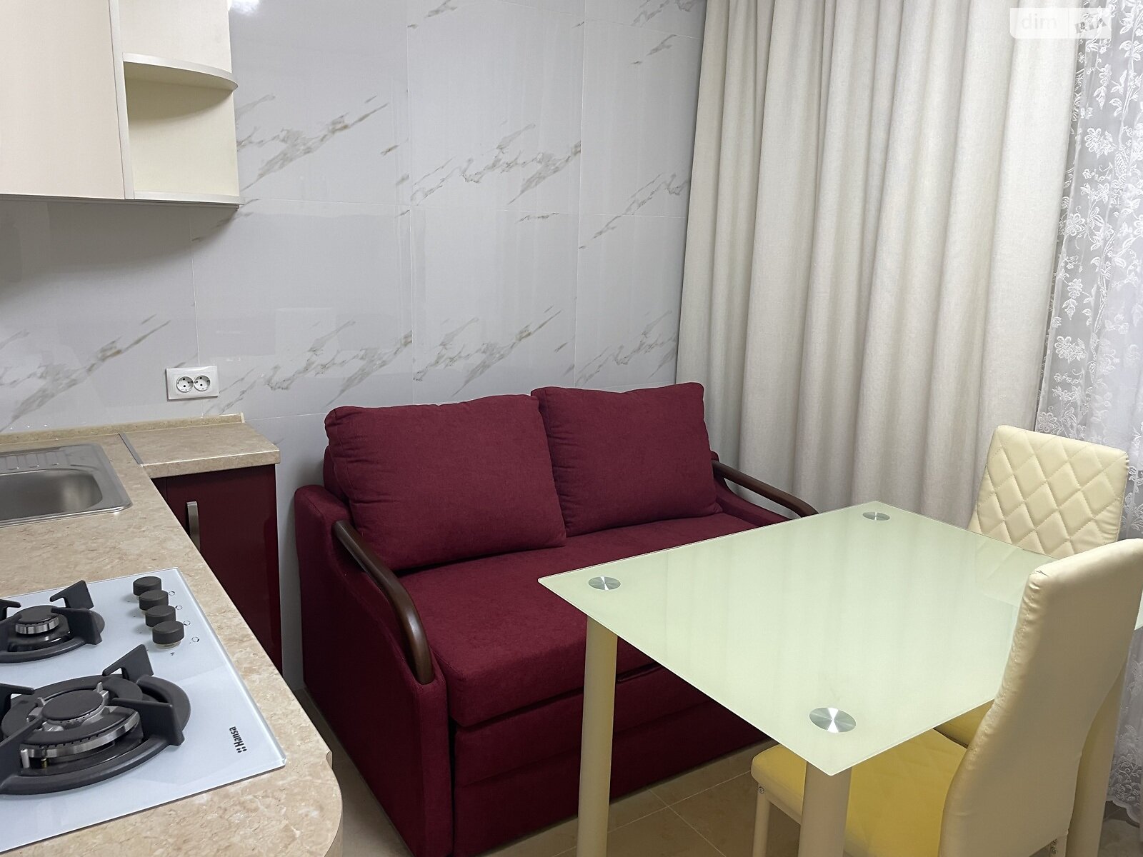 однокомнатная квартира в Ровно, район Чайка, на ул. Гайдамацкая 13Б в аренду на долгий срок помесячно фото 1