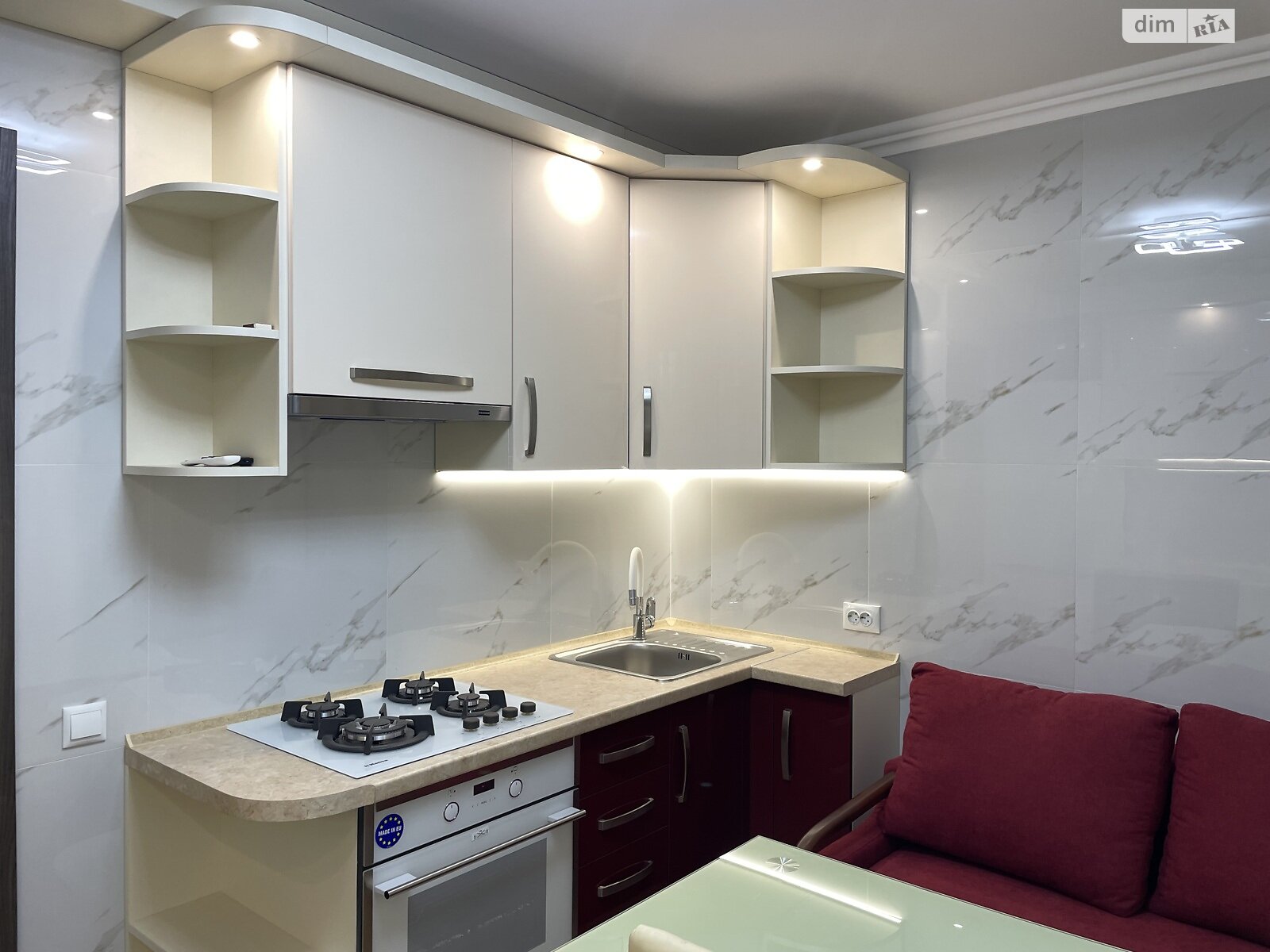 однокомнатная квартира в Ровно, район Чайка, на ул. Гайдамацкая 13Б в аренду на долгий срок помесячно фото 1