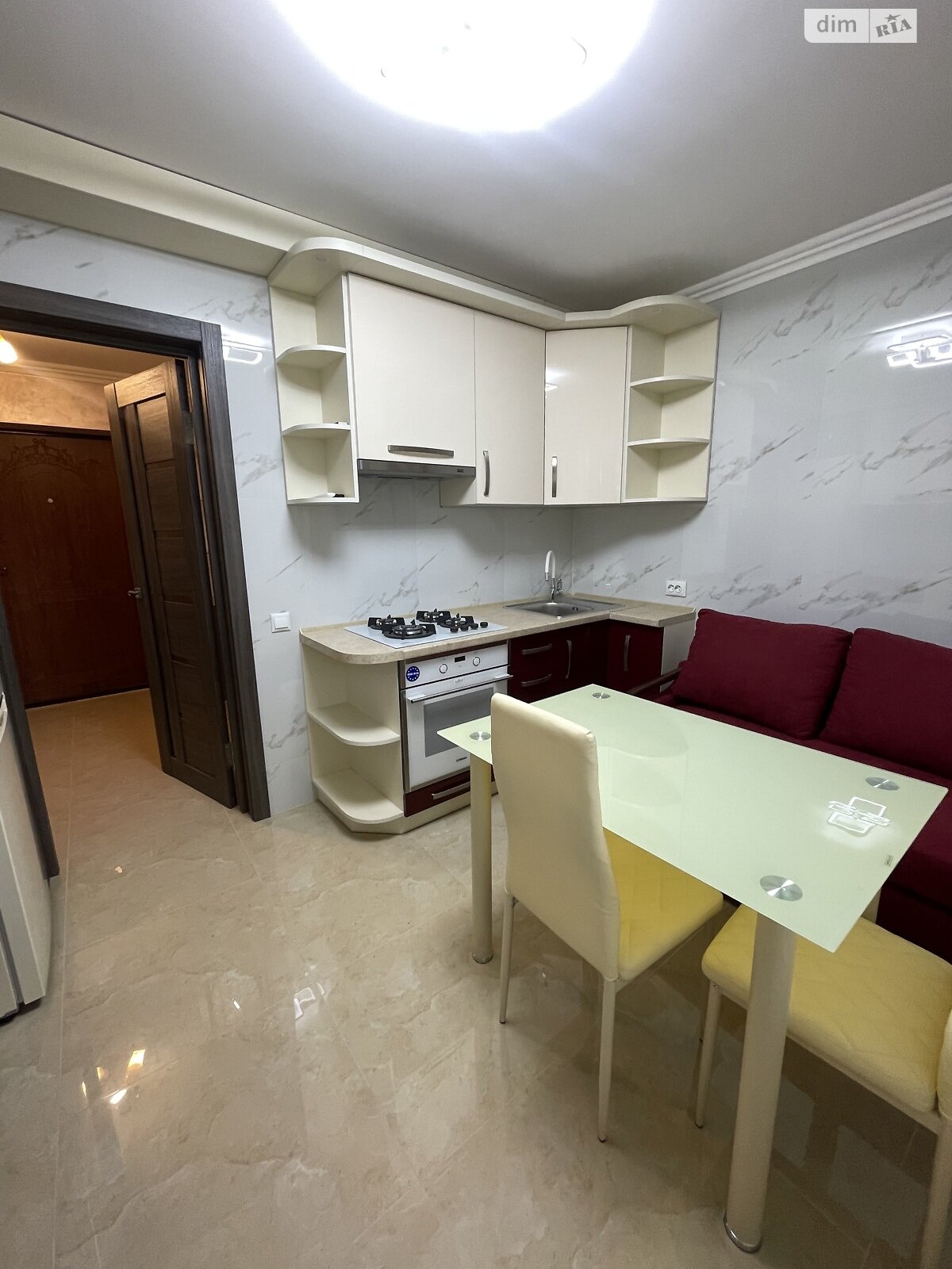 однокомнатная квартира в Ровно, район Чайка, на ул. Гайдамацкая 13Б в аренду на долгий срок помесячно фото 1