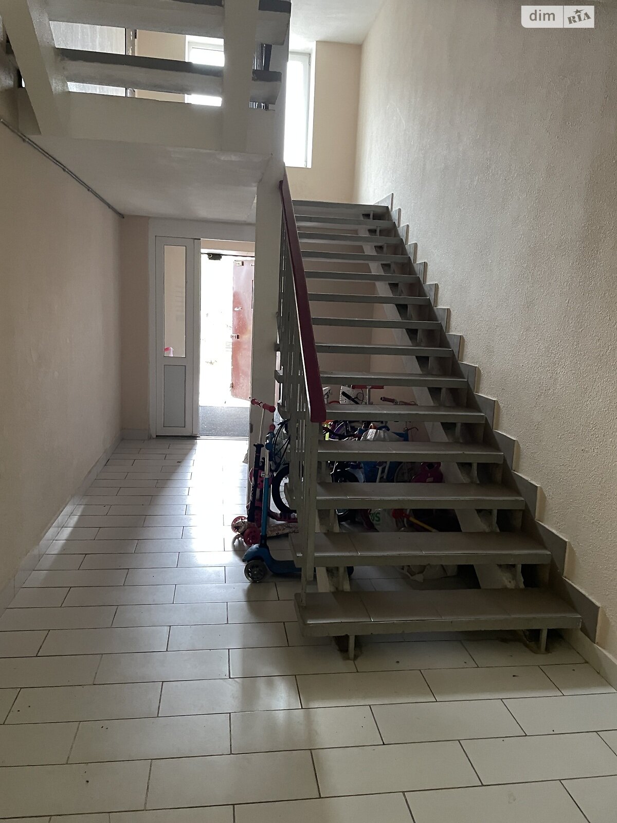 однокомнатная квартира в Ровно, район Чайка, на ул. Гайдамацкая 13Б в аренду на долгий срок помесячно фото 1