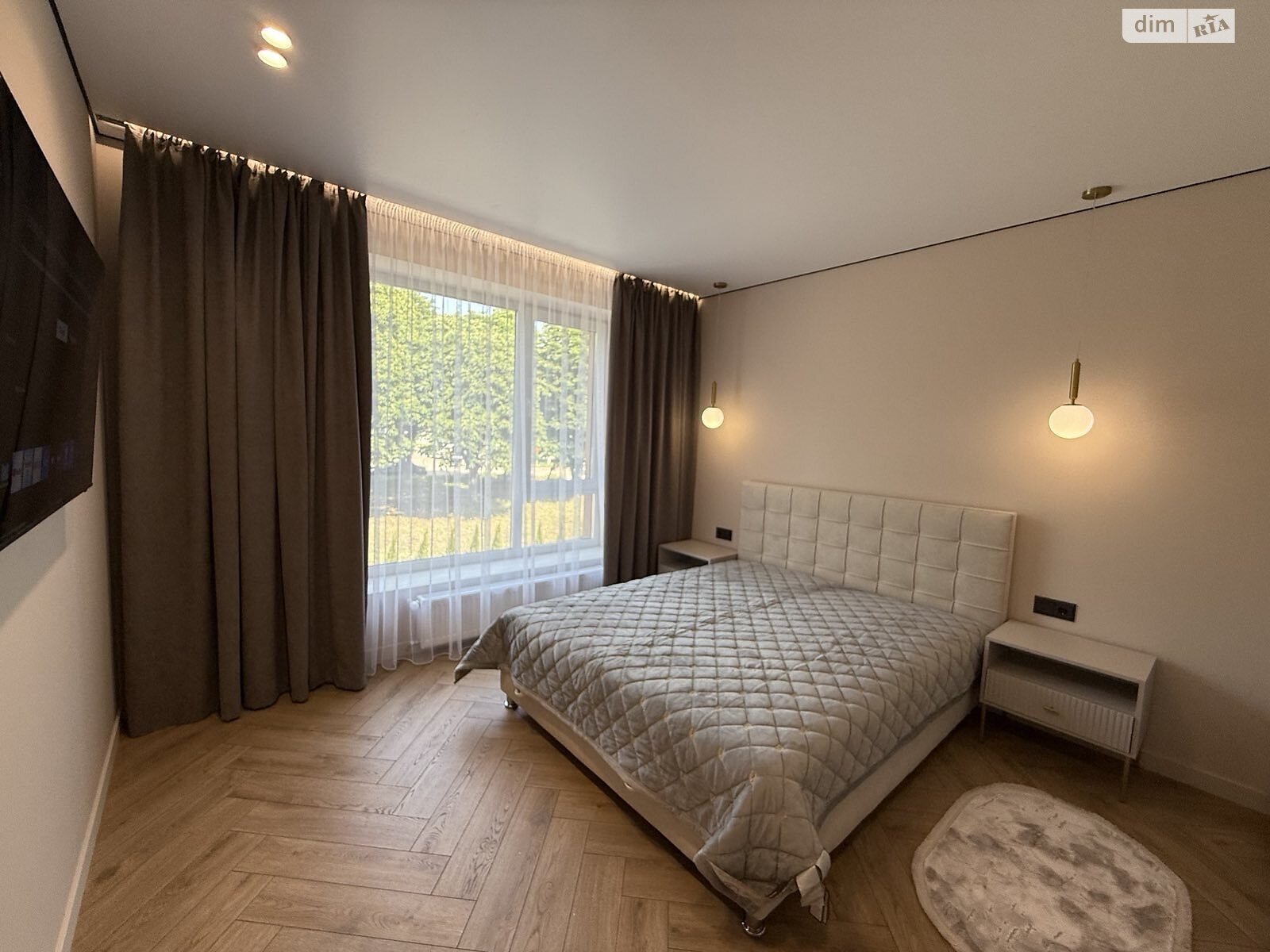 однокомнатная квартира в Ровно, район Ленокомбинат, на мас. Чаривный 21 в аренду на долгий срок помесячно фото 1 однокомнатная квартира в Ровно, район Ленокомбинат, на мас. Чаривный 21 в аренду на долгий срок помесячно фото 1