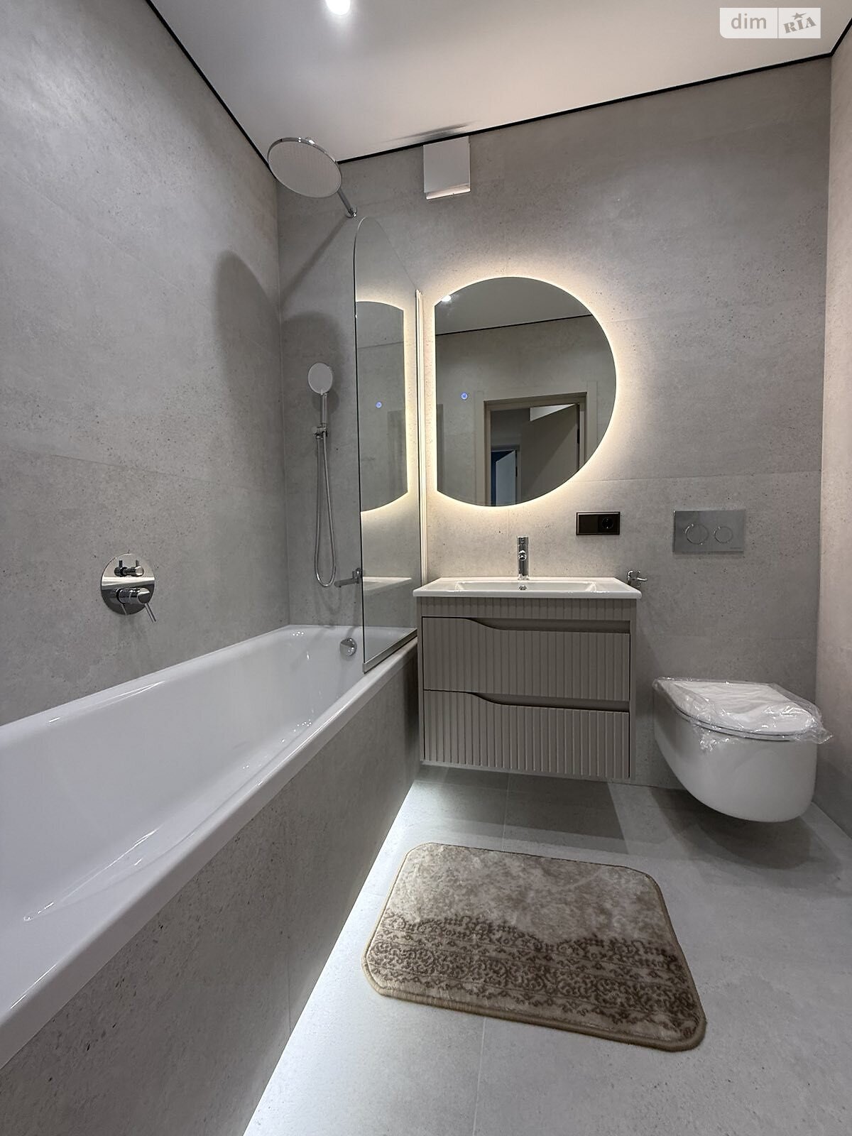 однокомнатная квартира в Ровно, район Ленокомбинат, на мас. Чаривный 21 в аренду на долгий срок помесячно фото 1 однокомнатная квартира в Ровно, район Ленокомбинат, на мас. Чаривный 21 в аренду на долгий срок помесячно фото 1