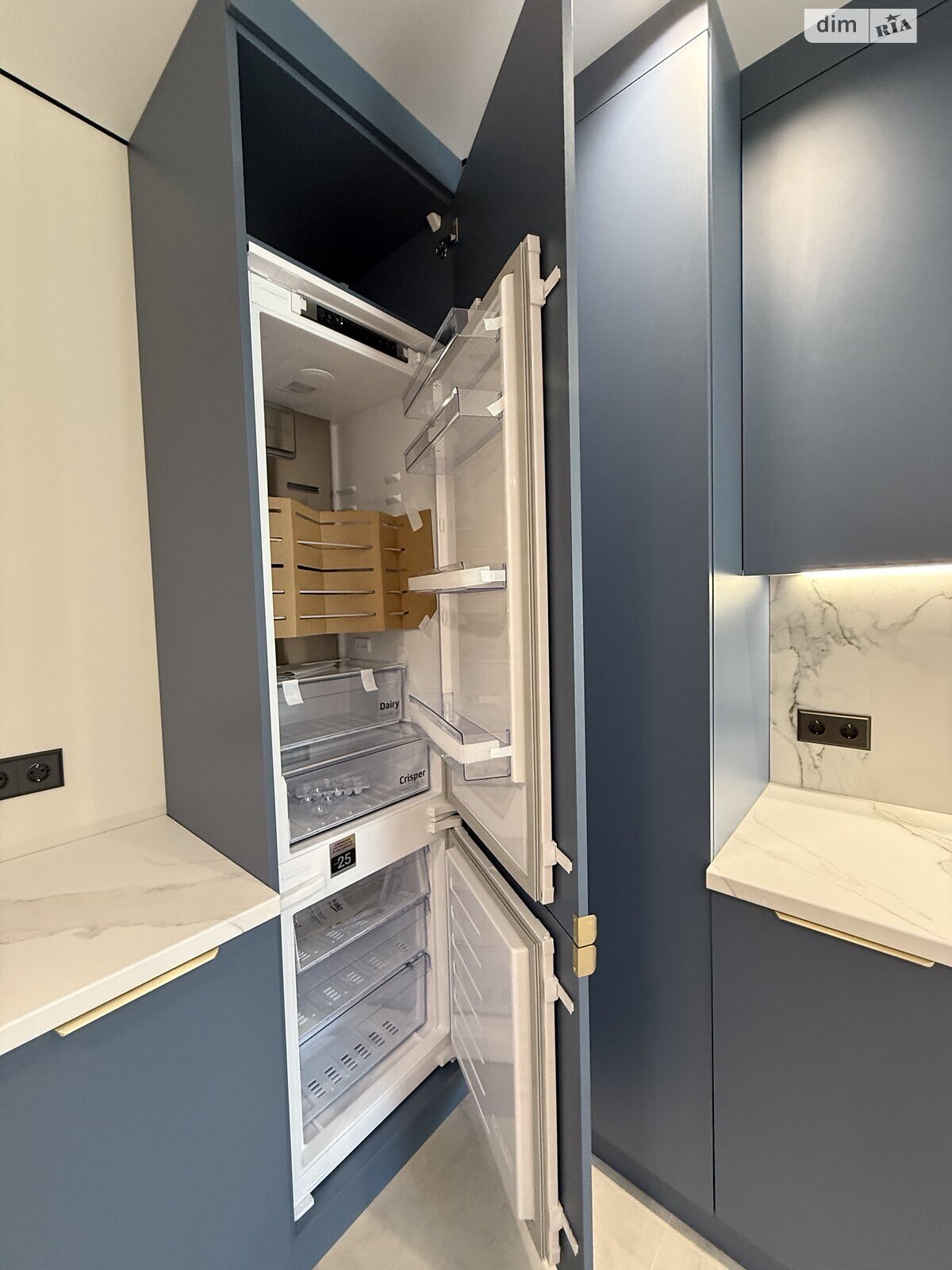 однокомнатная квартира в Ровно, район Ленокомбинат, на мас. Чаривный 21 в аренду на долгий срок помесячно фото 1 однокомнатная квартира в Ровно, район Ленокомбинат, на мас. Чаривный 21 в аренду на долгий срок помесячно фото 1