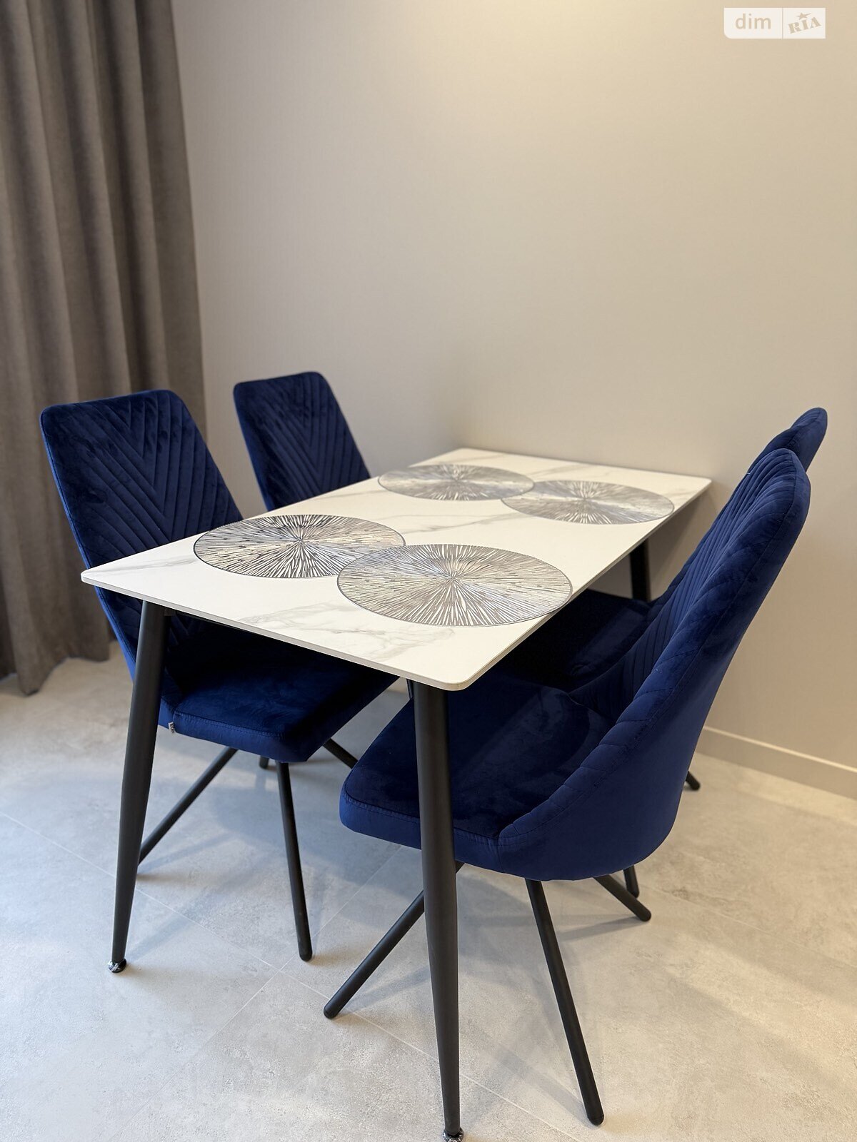 однокомнатная квартира в Ровно, район Ленокомбинат, на мас. Чаривный 21 в аренду на долгий срок помесячно фото 1 однокомнатная квартира в Ровно, район Ленокомбинат, на мас. Чаривный 21 в аренду на долгий срок помесячно фото 1