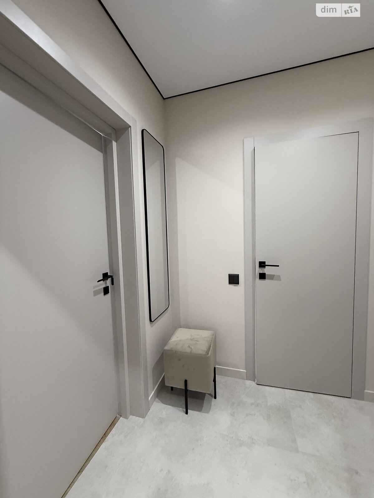 однокомнатная квартира в Ровно, район Ленокомбинат, на мас. Чаривный 21 в аренду на долгий срок помесячно фото 1 однокомнатная квартира в Ровно, район Ленокомбинат, на мас. Чаривный 21 в аренду на долгий срок помесячно фото 1