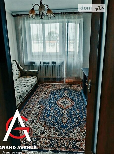 трехкомнатная квартира с мебелью в Ровно, район Ленокомбинат, на ул. Гагарина в аренду на долгий срок помесячно фото 1 трехкомнатная квартира с мебелью в Ровно, район Ленокомбинат, на ул. Гагарина в аренду на долгий срок помесячно фото 1