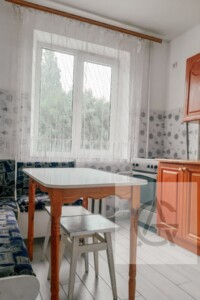 однокомнатная квартира в Ровно, район Мототрек, на ул. Николая Карнаухова в аренду на долгий срок помесячно фото 2 однокомнатная квартира в Ровно, район Мототрек, на ул. Николая Карнаухова в аренду на долгий срок помесячно фото 2