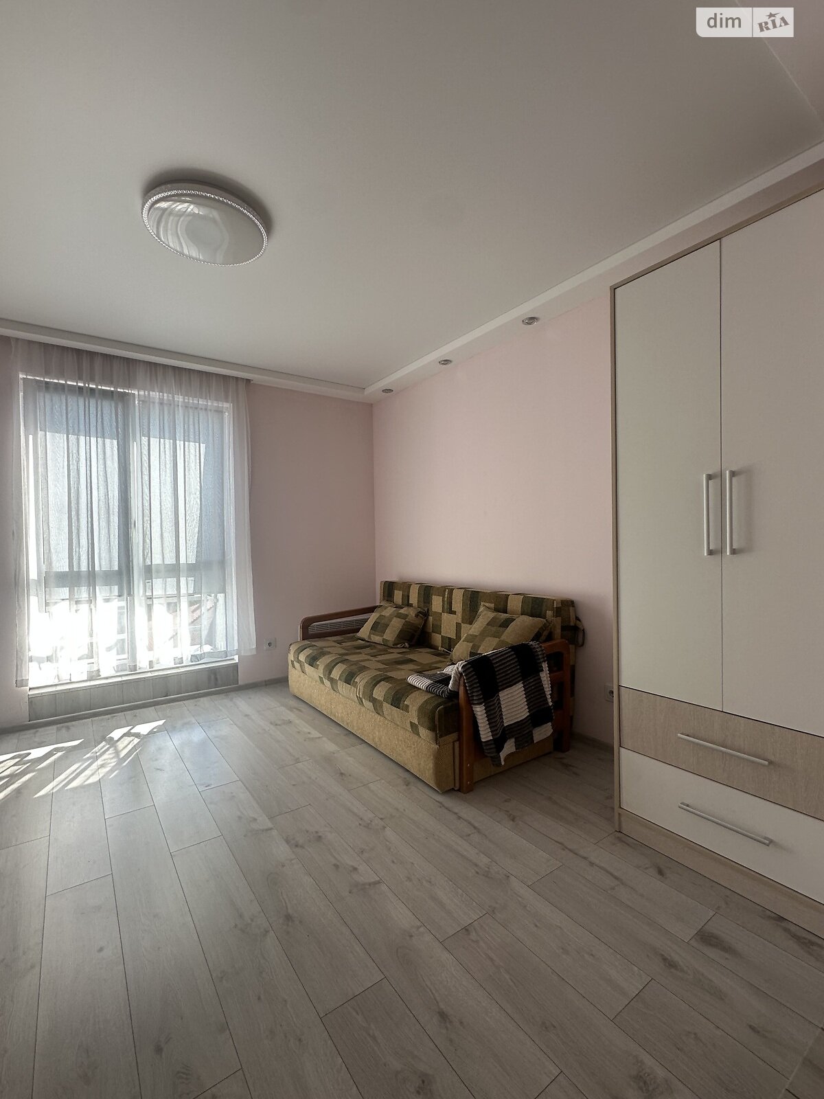 однокомнатная квартира в Ровно, район Пивзавод, на ул. Дубенская в аренду на долгий срок помесячно фото 1 однокомнатная квартира в Ровно, район Пивзавод, на ул. Дубенская в аренду на долгий срок помесячно фото 1