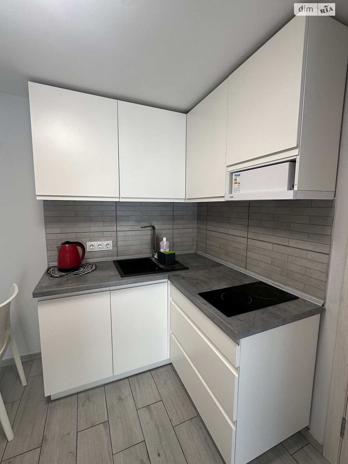 однокомнатная квартира в Ровно, район Пивзавод, на ул. Дубенская в аренду на долгий срок помесячно фото 1 однокомнатная квартира в Ровно, район Пивзавод, на ул. Дубенская в аренду на долгий срок помесячно фото 1