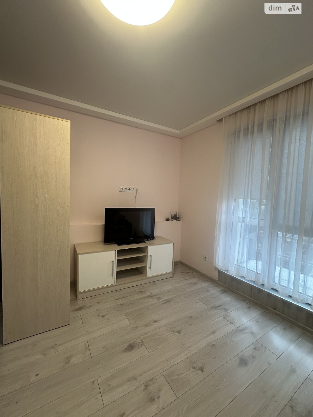 однокомнатная квартира в Ровно, район Пивзавод, на ул. Дубенская в аренду на долгий срок помесячно фото 1 однокомнатная квартира в Ровно, район Пивзавод, на ул. Дубенская в аренду на долгий срок помесячно фото 1