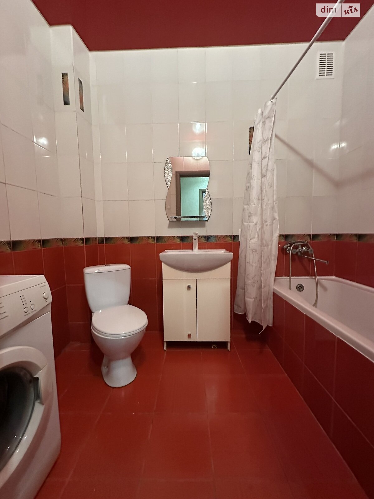 однокомнатная квартира в Ровно, район Пивзавод, на ул. Дворецкая 46 в аренду на долгий срок помесячно фото 1 однокомнатная квартира в Ровно, район Пивзавод, на ул. Дворецкая 46 в аренду на долгий срок помесячно фото 1