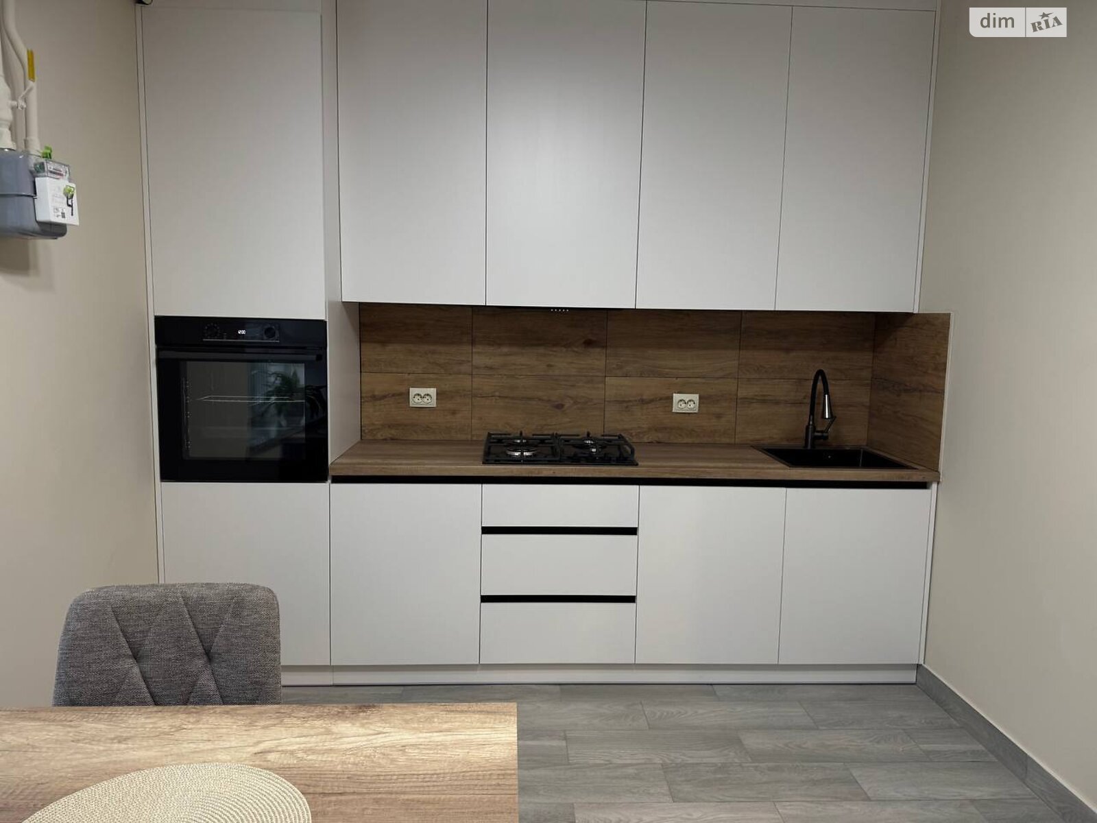 однокімнатна квартира в Рівному, район Пивзавод, на вул. Дворецька 38А в довготривалу оренду помісячно фото 1