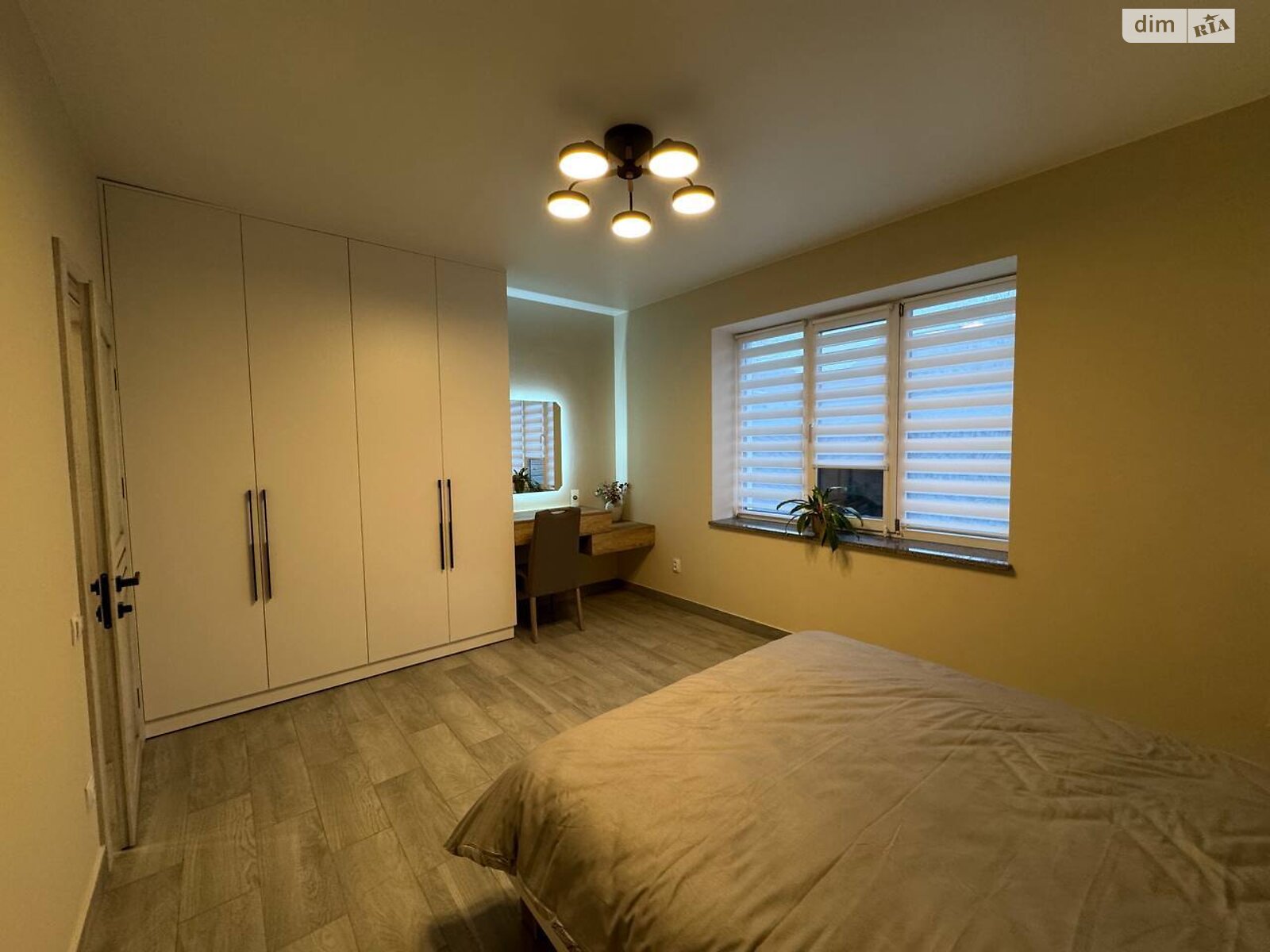 однокімнатна квартира в Рівному, район Пивзавод, на вул. Дворецька 38А в довготривалу оренду помісячно фото 1