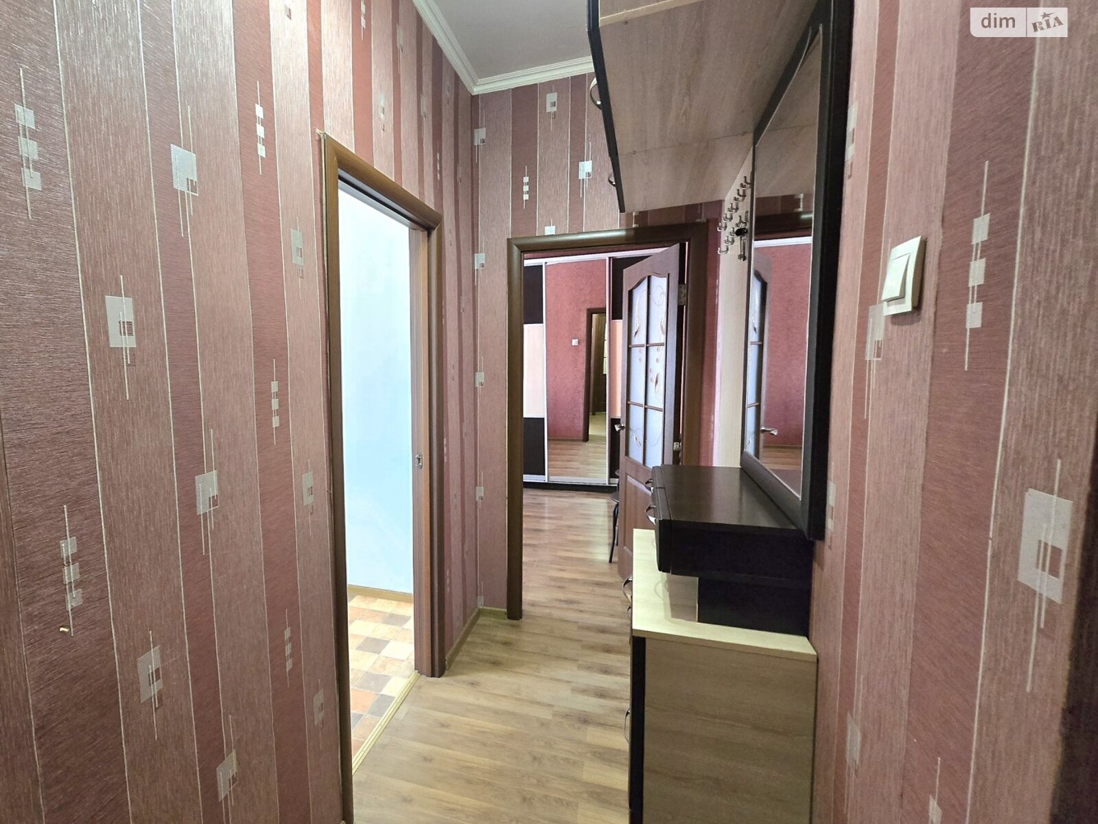 однокімнатна квартира в Рівному, район Пивзавод, на вул. Соборна в довготривалу оренду помісячно фото 1 однокімнатна квартира в Рівному, район Пивзавод, на вул. Соборна в довготривалу оренду помісячно фото 1