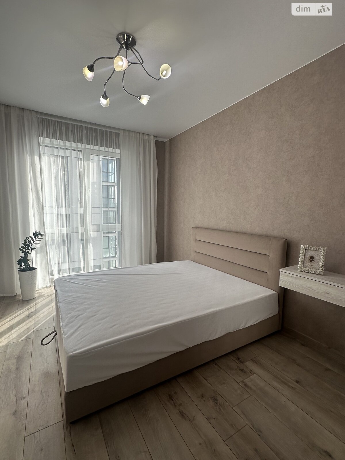 однокомнатная квартира в Ровно, район Ювилейный, на ул. Елены Телиги 20 в аренду на долгий срок помесячно фото 1