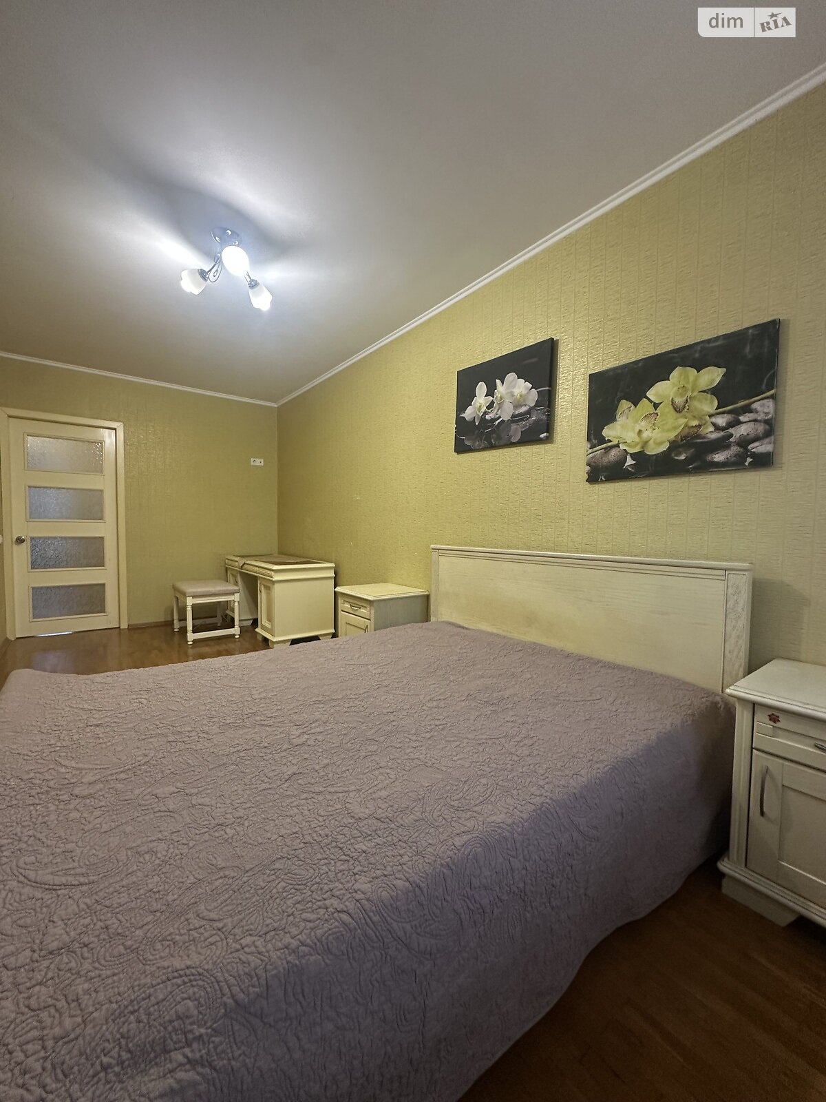 двокімнатна квартира в Рівному, район Пивзавод, на вул. Соборна в довготривалу оренду помісячно фото 1