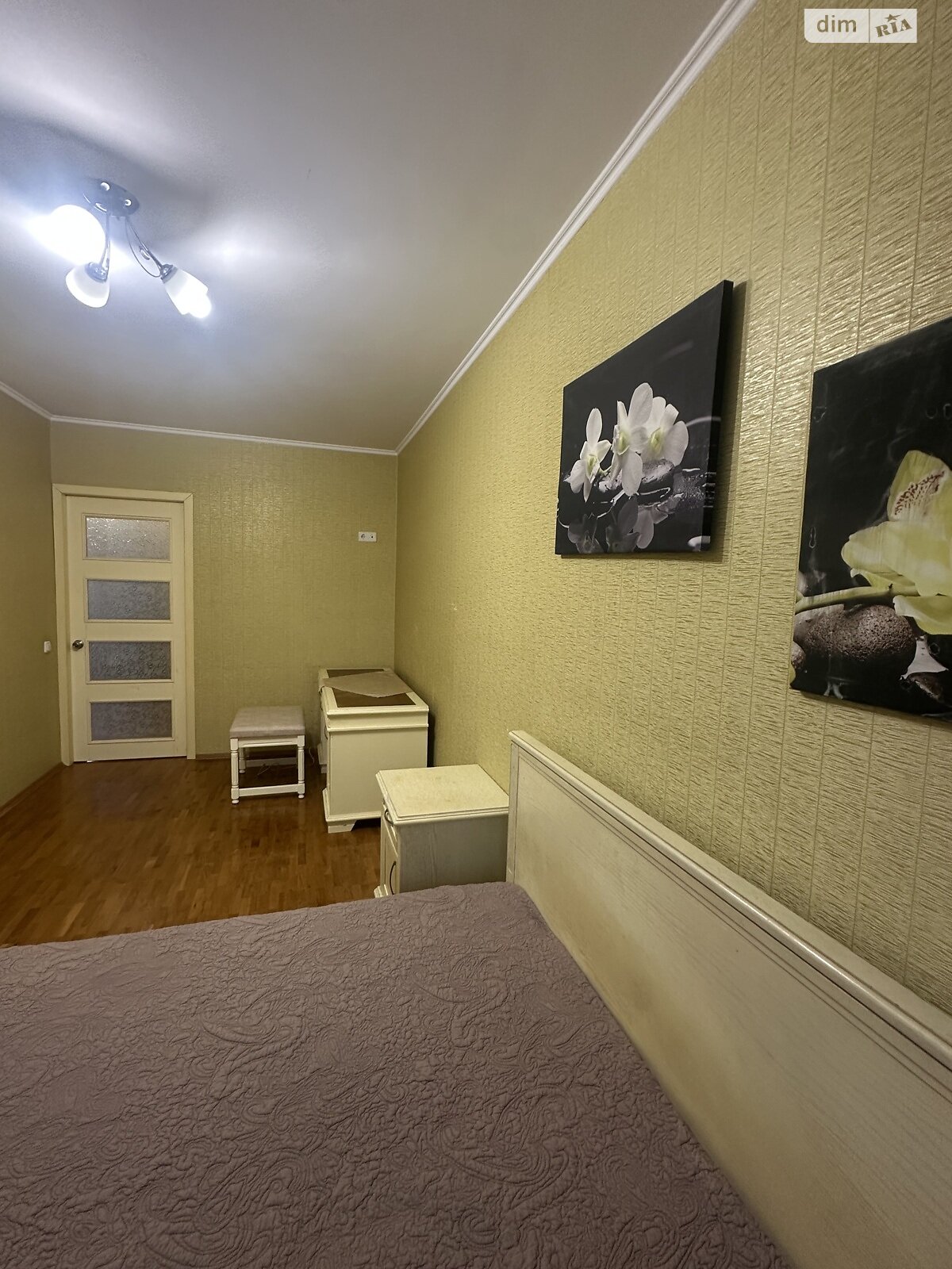 двокімнатна квартира в Рівному, район Пивзавод, на вул. Соборна в довготривалу оренду помісячно фото 1