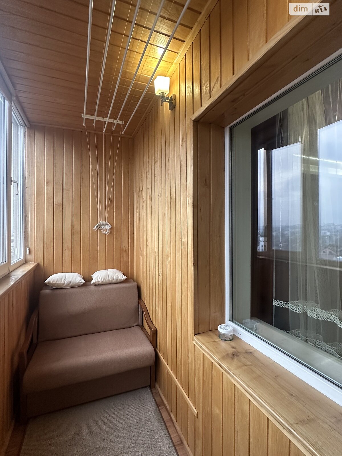 однокімнатна квартира в Рівному, район Пивзавод, на вул. Соборна в довготривалу оренду помісячно фото 1 однокімнатна квартира в Рівному, район Пивзавод, на вул. Соборна в довготривалу оренду помісячно фото 1