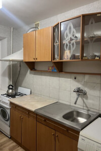 однокомнатная квартира в Ровно, район Политон, на ул. Киевская в аренду на долгий срок помесячно фото 2 однокомнатная квартира в Ровно, район Политон, на ул. Киевская в аренду на долгий срок помесячно фото 2