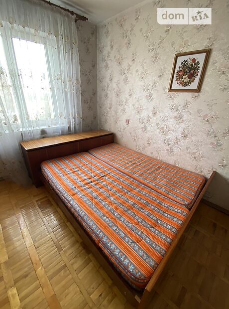 двухкомнатная квартира с мебелью в Ровно, район Рум, на ул. Соборная в аренду на долгий срок помесячно фото 1 двухкомнатная квартира с мебелью в Ровно, район Рум, на ул. Соборная в аренду на долгий срок помесячно фото 1