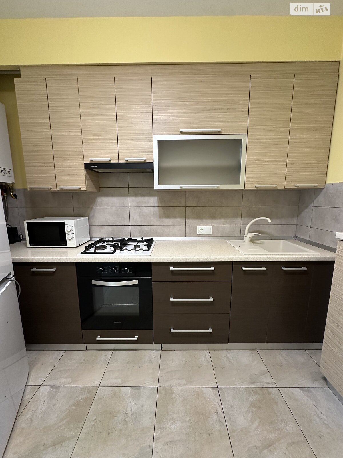 однокомнатная квартира в Ровно, район Счастливое, на ул. Черновола Вячеслава 91М в аренду на долгий срок помесячно фото 1 однокомнатная квартира в Ровно, район Счастливое, на ул. Черновола Вячеслава 91М в аренду на долгий срок помесячно фото 1