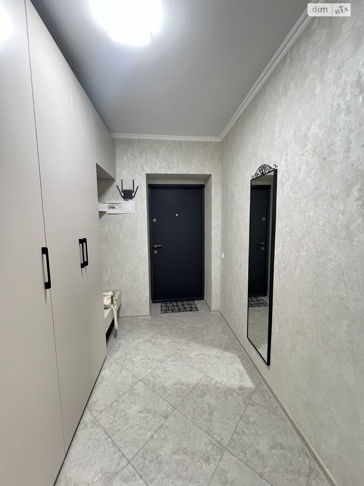однокімнатна квартира в Рівному, район Щасливе, на вул. Студентська 28 в довготривалу оренду помісячно фото 1