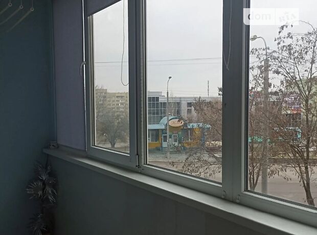 трехкомнатная квартира с мебелью в Ровно, район Северный, на ул. Богоявленская в аренду на долгий срок помесячно фото 1 трехкомнатная квартира с мебелью в Ровно, район Северный, на ул. Богоявленская в аренду на долгий срок помесячно фото 1