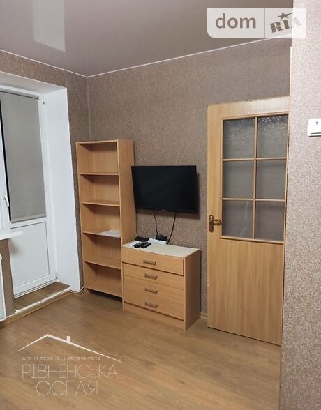 однокомнатная квартира с мебелью в Ровно, район Северный, на ул. Дундича Олеко в аренду на долгий срок помесячно фото 1 однокомнатная квартира с мебелью в Ровно, район Северный, на ул. Дундича Олеко в аренду на долгий срок помесячно фото 1