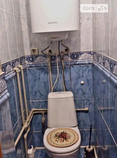 трехкомнатная квартира с мебелью в Ровно, район Северный, на ул. Коновальца Евгения 26 в аренду на долгий срок помесячно фото 1 трехкомнатная квартира с мебелью в Ровно, район Северный, на ул. Коновальца Евгения 26 в аренду на долгий срок помесячно фото 1