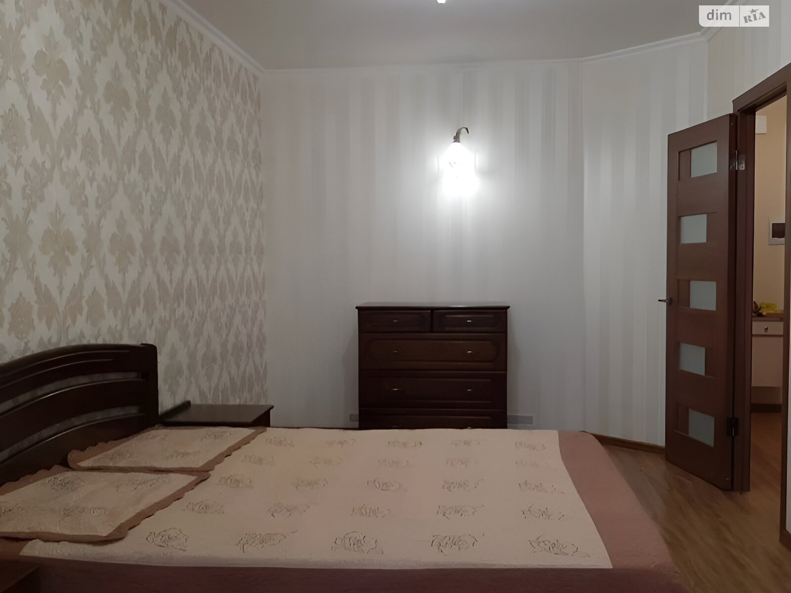 однокомнатная квартира в Ровно, район Центр, на ул. Черновола Вячеслава 60 в аренду на долгий срок помесячно фото 1 однокомнатная квартира в Ровно, район Центр, на ул. Черновола Вячеслава 60 в аренду на долгий срок помесячно фото 1