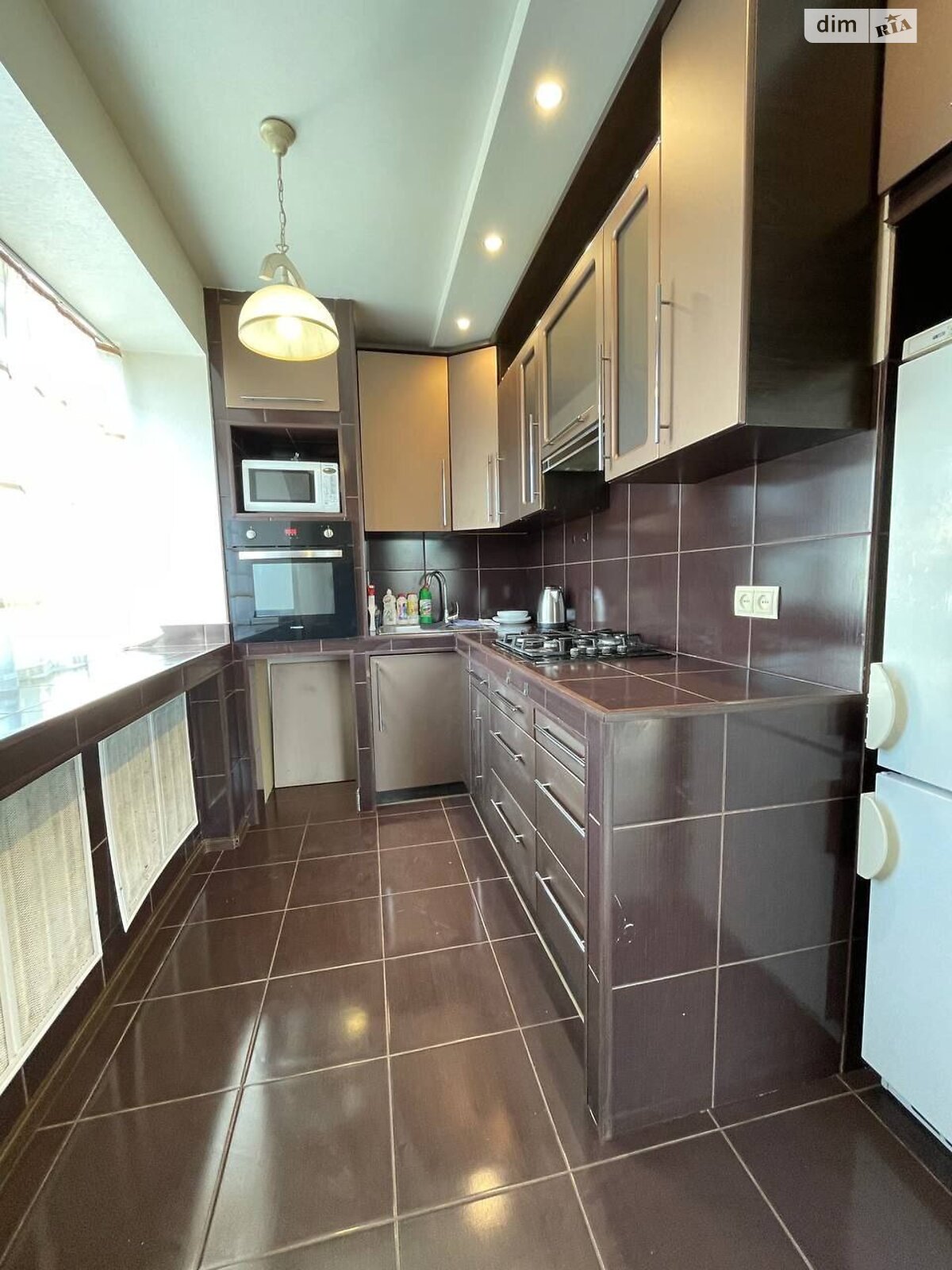 однокомнатная квартира в Ровно, район Центр, на ул. Черновола Вячеслава в аренду на долгий срок помесячно фото 1 однокомнатная квартира в Ровно, район Центр, на ул. Черновола Вячеслава в аренду на долгий срок помесячно фото 1