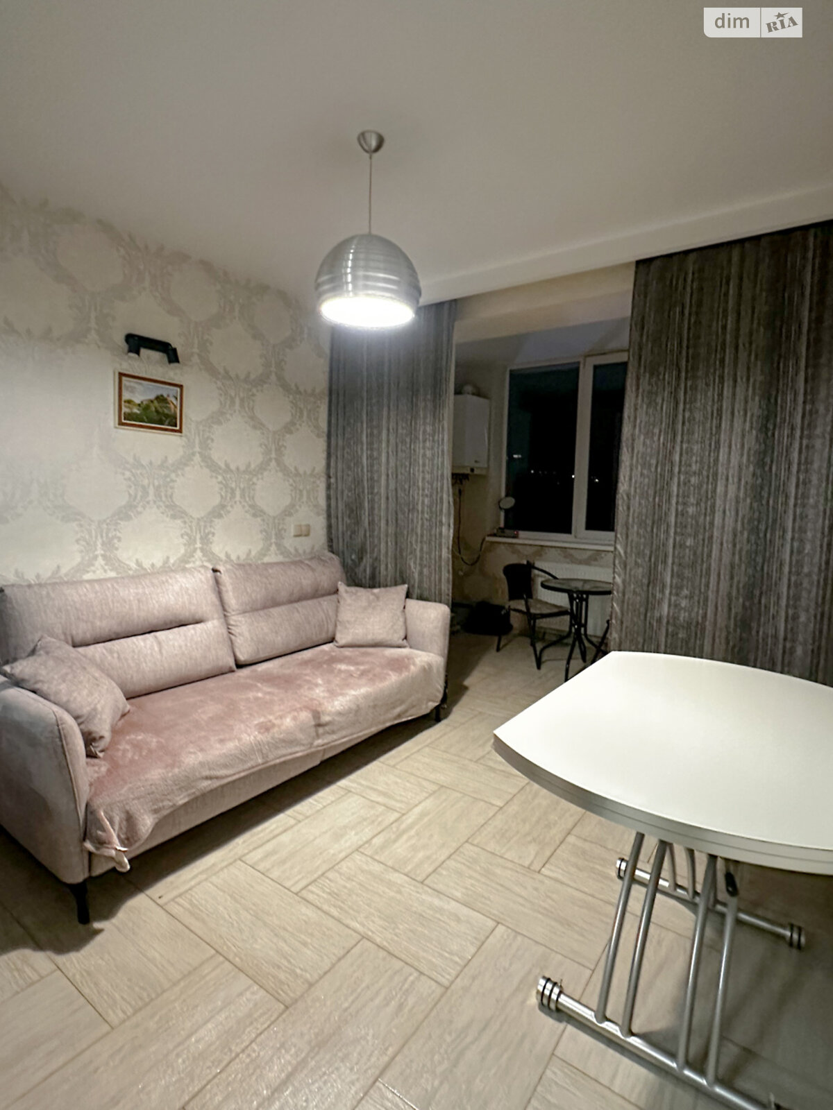 однокомнатная квартира в Ровно, район Центр, на ул. Черновола Вячеслава 60 в аренду на долгий срок помесячно фото 1