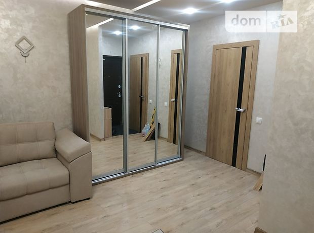 однокомнатная квартира с мебелью в Ровно, район Центр, на Драгоманова в аренду на долгий срок помесячно фото 1 однокомнатная квартира с мебелью в Ровно, район Центр, на Драгоманова в аренду на долгий срок помесячно фото 1