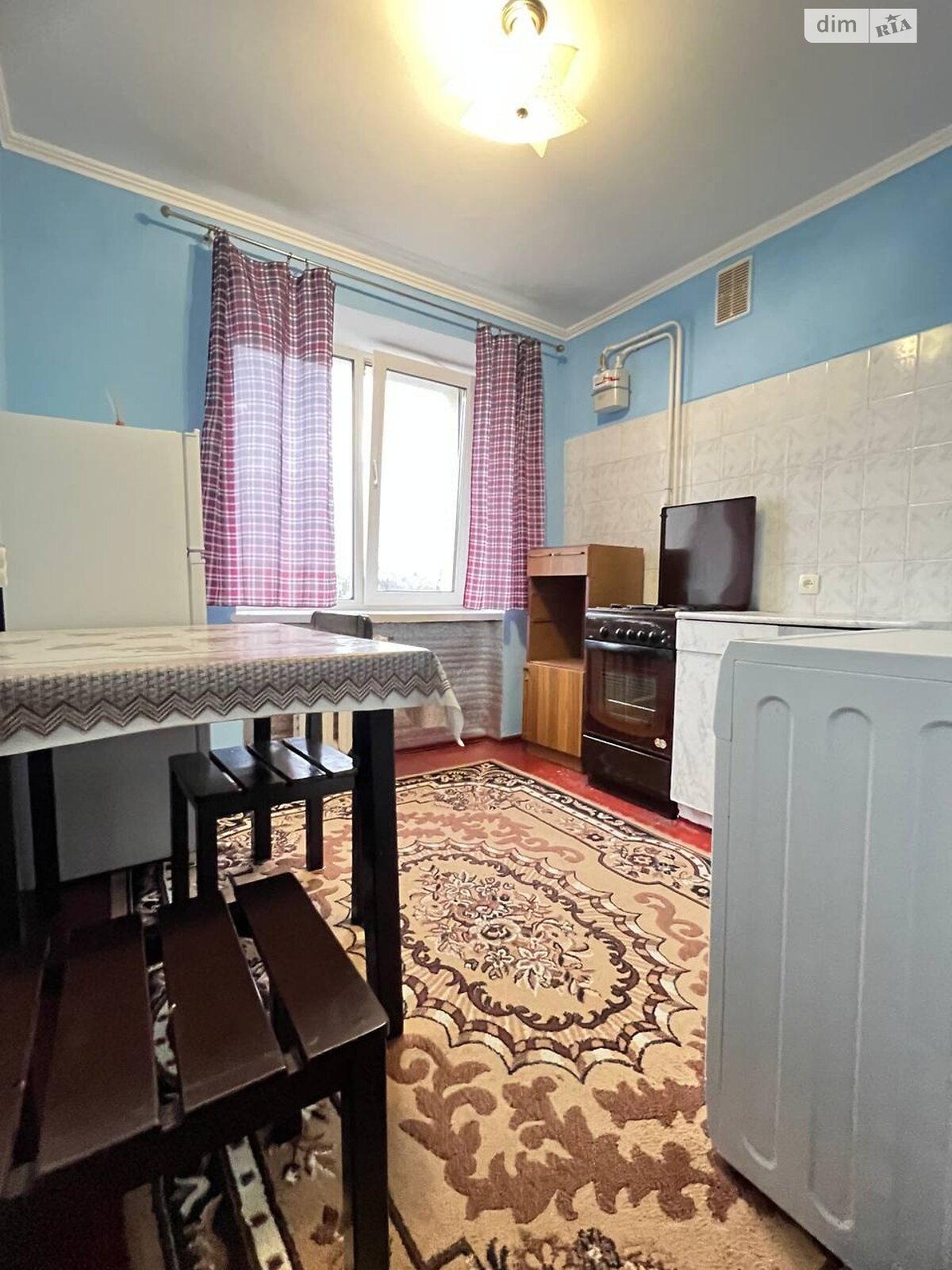 однокімнатна квартира в Рівному, район Центр, на вул. Героїв поліції в довготривалу оренду помісячно фото 1