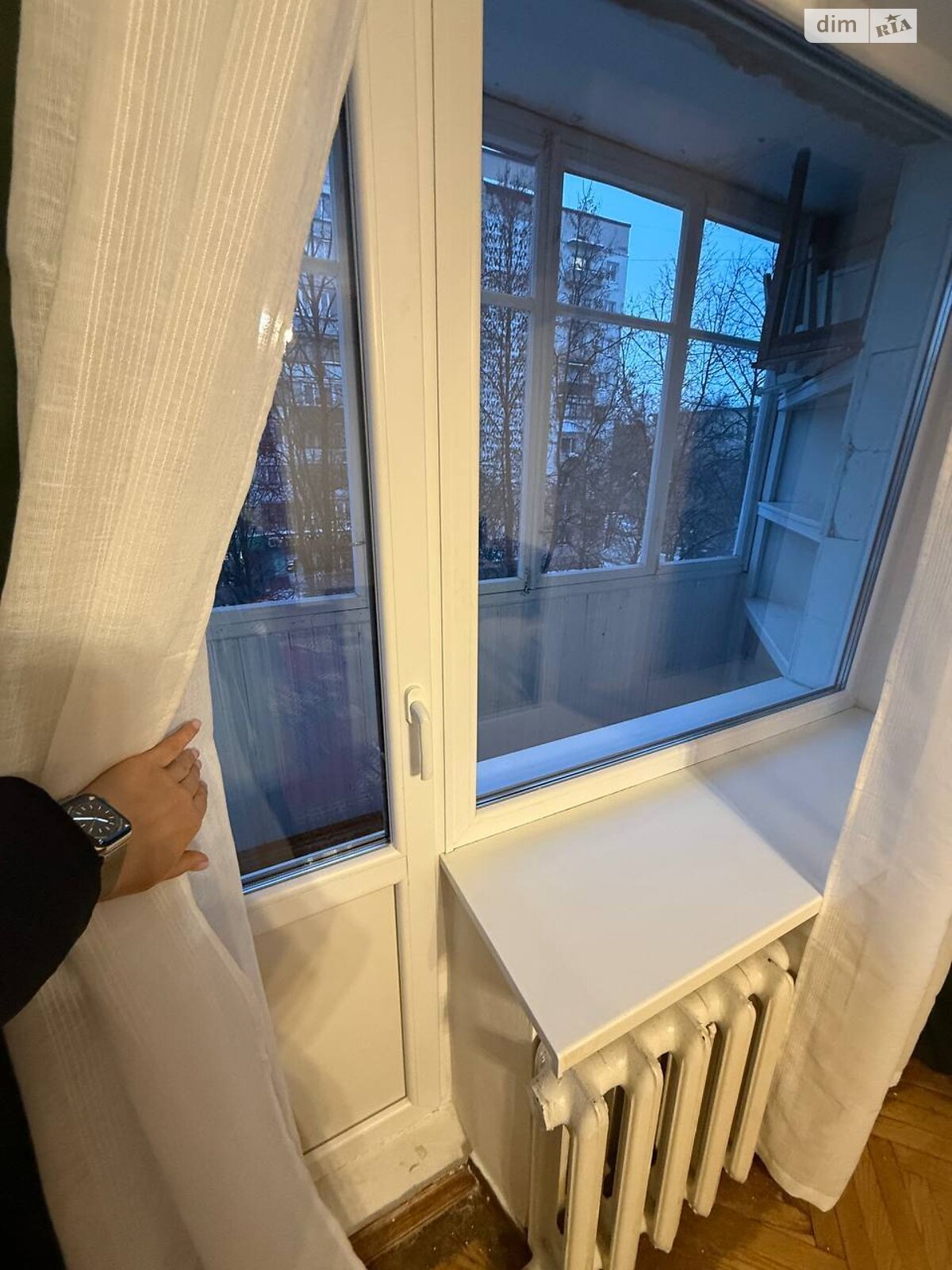 трехкомнатная квартира в Ровно, район Центр, на ул. Героев полиции в аренду на долгий срок помесячно фото 1