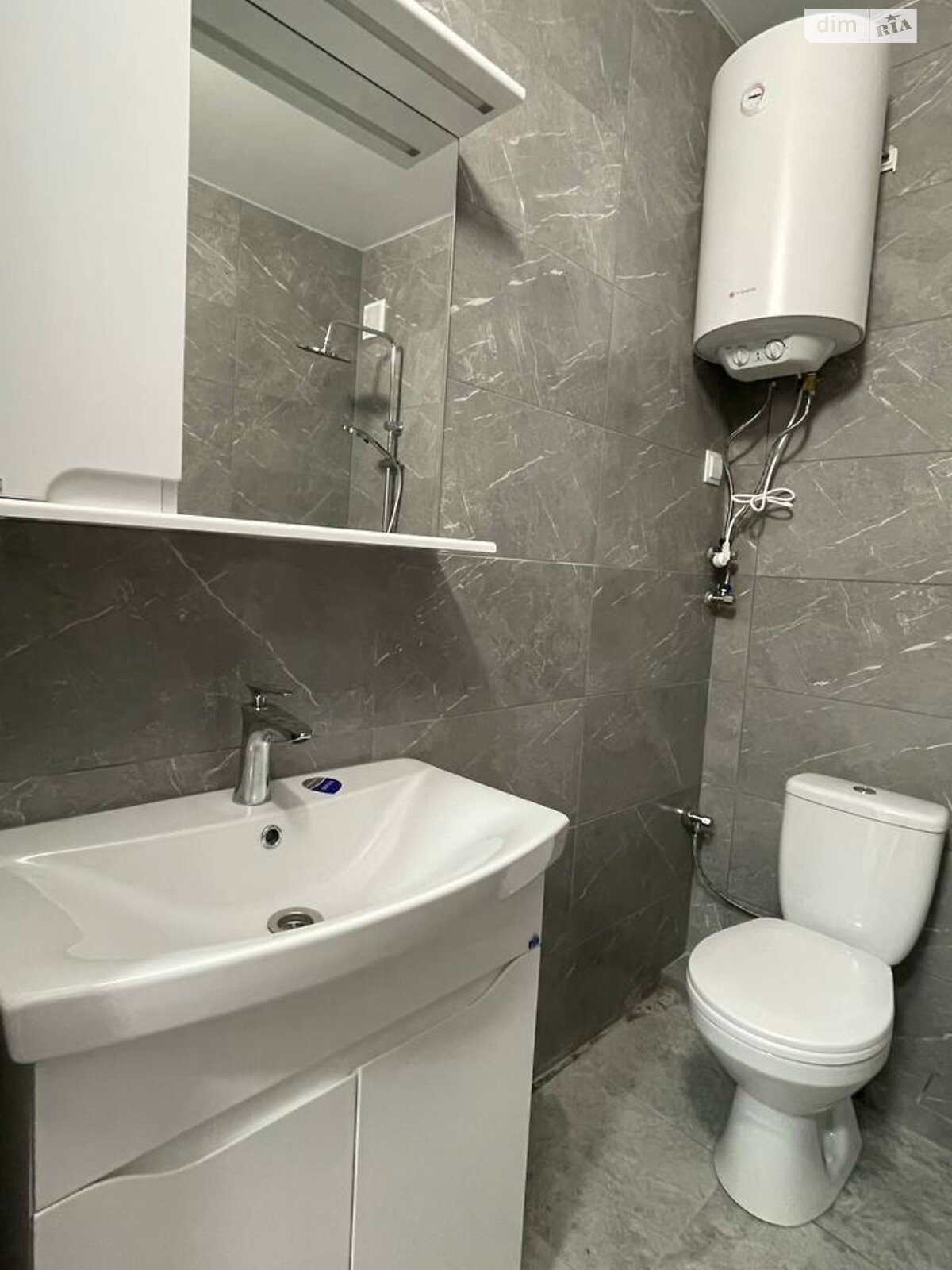 однокімнатна квартира в Рівному, район Центр, на вул. Григорія Сковороди 4 в довготривалу оренду помісячно фото 1 однокімнатна квартира в Рівному, район Центр, на вул. Григорія Сковороди 4 в довготривалу оренду помісячно фото 1