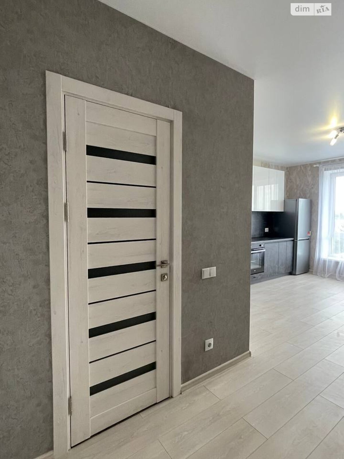 однокімнатна квартира в Рівному, район Центр, на вул. Григорія Сковороди 4 в довготривалу оренду помісячно фото 1 однокімнатна квартира в Рівному, район Центр, на вул. Григорія Сковороди 4 в довготривалу оренду помісячно фото 1