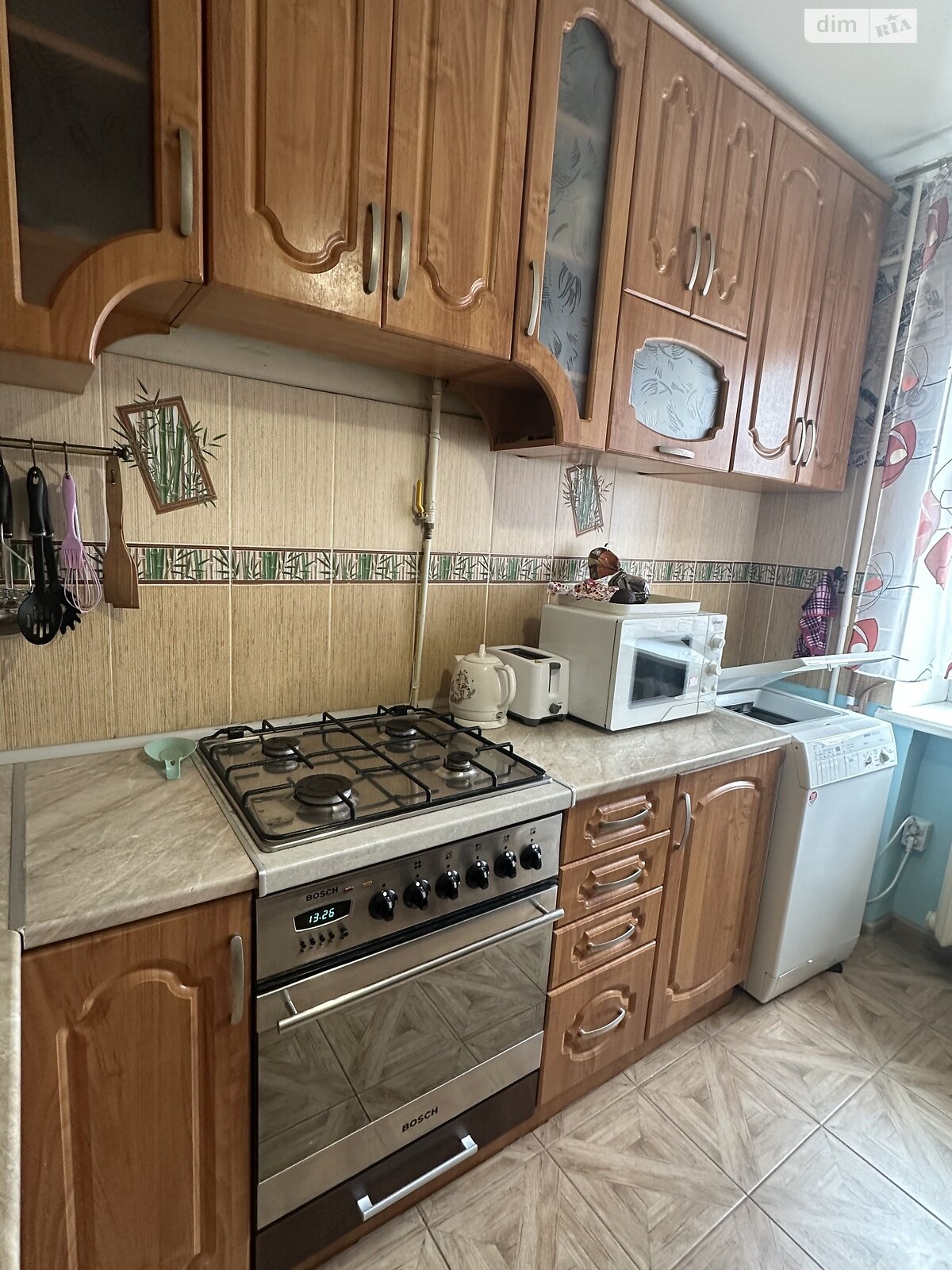 двокімнатна квартира в Рівному, район Центр, на вул. Казимира Любомирського в довготривалу оренду помісячно фото 1 двокімнатна квартира в Рівному, район Центр, на вул. Казимира Любомирського в довготривалу оренду помісячно фото 1