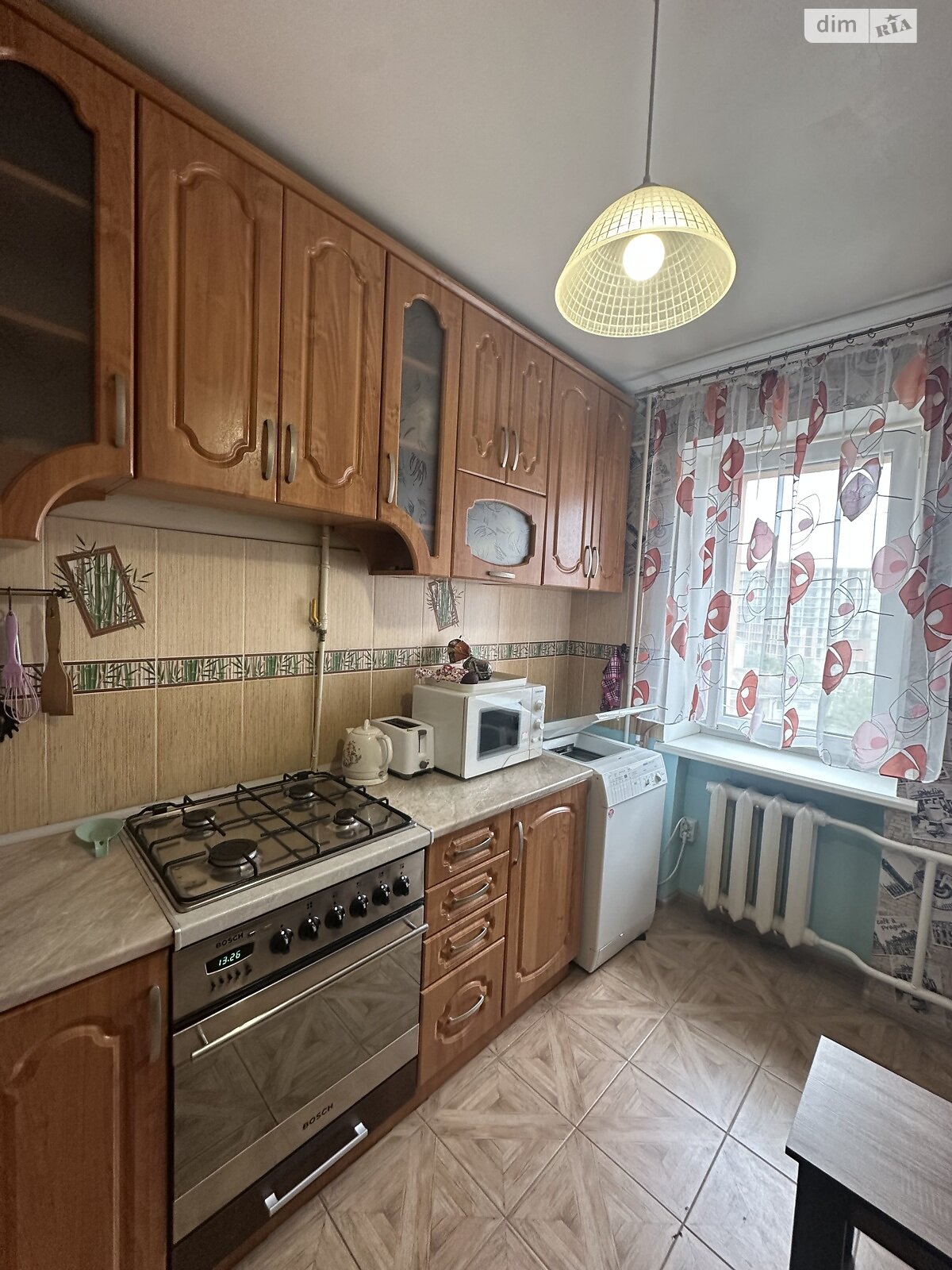 двокімнатна квартира в Рівному, район Центр, на вул. Казимира Любомирського в довготривалу оренду помісячно фото 1 двокімнатна квартира в Рівному, район Центр, на вул. Казимира Любомирського в довготривалу оренду помісячно фото 1