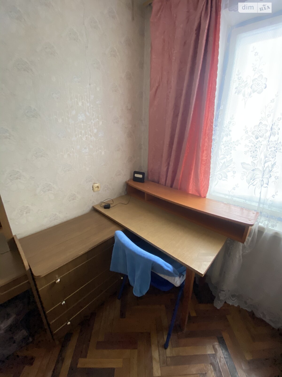 трехкомнатная квартира с ремонтом в Ровно, район Центр, на ул. Князя Владимира в аренду на долгий срок помесячно фото 1 трехкомнатная квартира с ремонтом в Ровно, район Центр, на ул. Князя Владимира в аренду на долгий срок помесячно фото 1