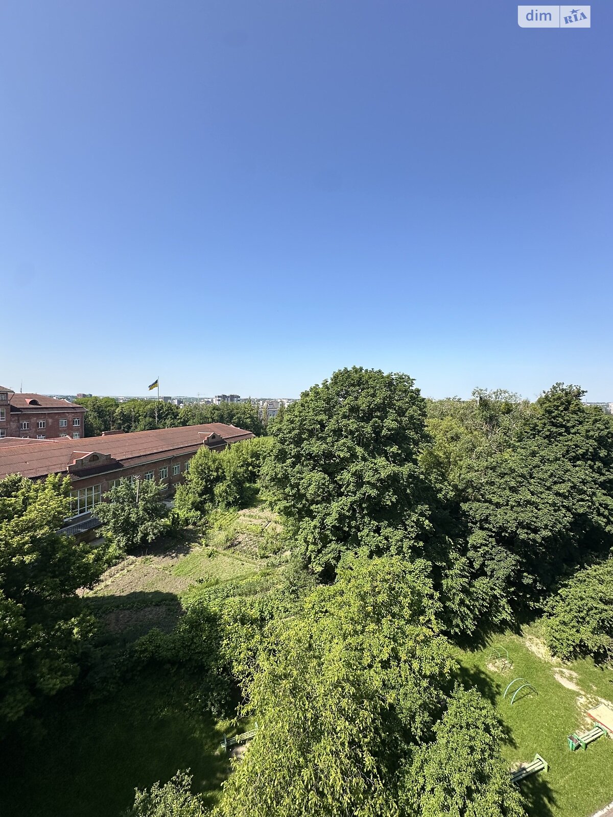 однокімнатна квартира в Рівному, район Центр, на вул. Князя Володимира в довготривалу оренду помісячно фото 1 однокімнатна квартира в Рівному, район Центр, на вул. Князя Володимира в довготривалу оренду помісячно фото 1