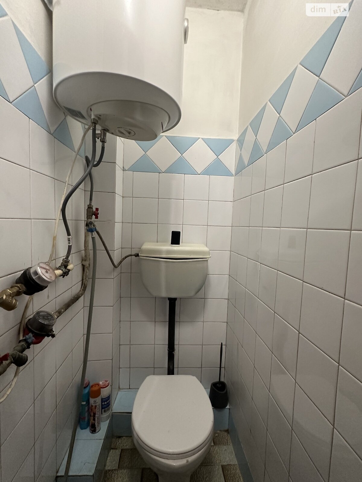 трехкомнатная квартира с ремонтом в Ровно, район Центр, на ул. Князя Владимира в аренду на долгий срок помесячно фото 1 трехкомнатная квартира с ремонтом в Ровно, район Центр, на ул. Князя Владимира в аренду на долгий срок помесячно фото 1