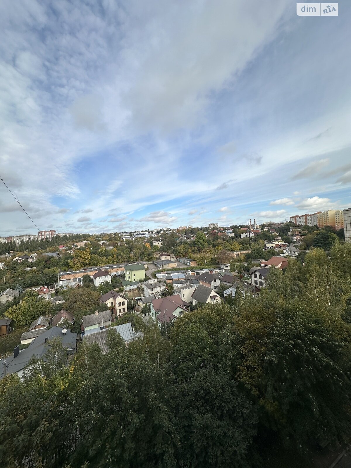 трехкомнатная квартира с ремонтом в Ровно, район Центр, на ул. Князя Владимира в аренду на долгий срок помесячно фото 1 трехкомнатная квартира с ремонтом в Ровно, район Центр, на ул. Князя Владимира в аренду на долгий срок помесячно фото 1