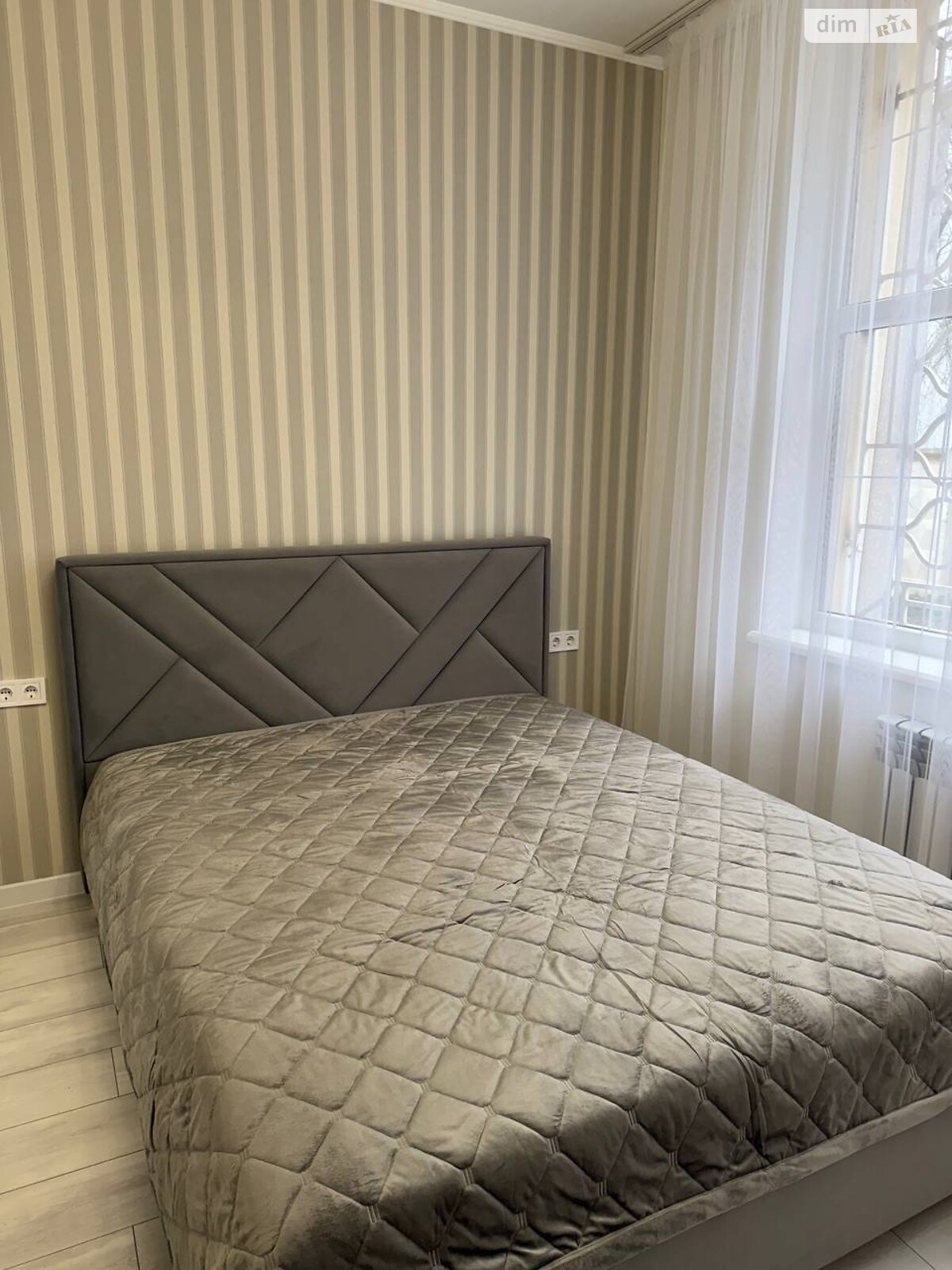 однокімнатна квартира в Рівному, район Центр, на вул. Кооперативна, кв. 3 в довготривалу оренду помісячно фото 1 однокімнатна квартира в Рівному, район Центр, на вул. Кооперативна, кв. 3 в довготривалу оренду помісячно фото 1