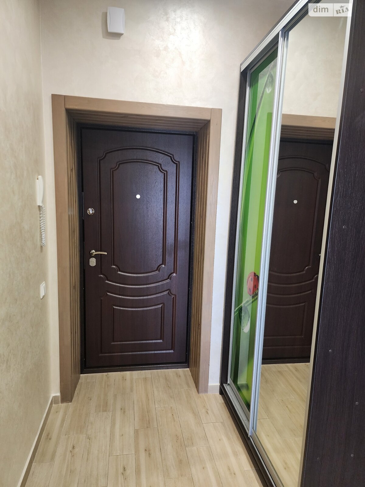 однокомнатная квартира в Ровно, район Центр, на ул. Квитки-Основьяненко 8Б в аренду на долгий срок помесячно фото 1 однокомнатная квартира в Ровно, район Центр, на ул. Квитки-Основьяненко 8Б в аренду на долгий срок помесячно фото 1