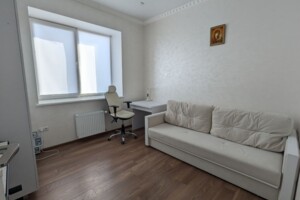 трикімнатна квартира в Рівному, район Центр, на вул. Мазепи Гетьмана 3 в довготривалу оренду помісячно фото 2 трикімнатна квартира в Рівному, район Центр, на вул. Мазепи Гетьмана 3 в довготривалу оренду помісячно фото 2