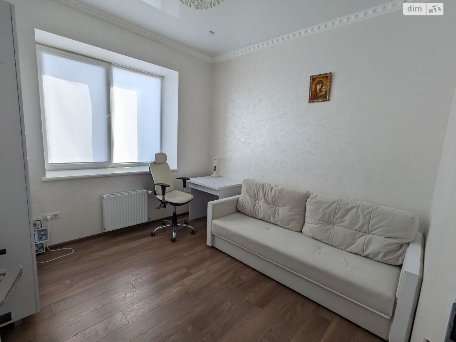 трикімнатна квартира в Рівному, район Центр, на вул. Мазепи Гетьмана 3 в довготривалу оренду помісячно фото 1 трикімнатна квартира в Рівному, район Центр, на вул. Мазепи Гетьмана 3 в довготривалу оренду помісячно фото 1