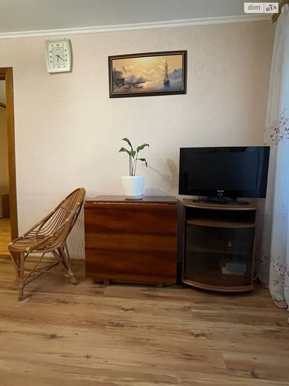 двокімнатна квартира в Рівному, район Центр, на просп. Миру 25 в довготривалу оренду помісячно фото 1 двокімнатна квартира в Рівному, район Центр, на просп. Миру 25 в довготривалу оренду помісячно фото 1