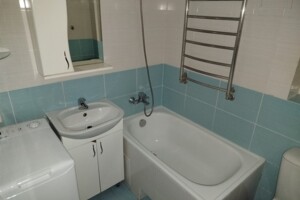 двухкомнатная квартира в Ровно, район Центр, на просп. Мира в аренду на долгий срок помесячно фото 2 двухкомнатная квартира в Ровно, район Центр, на просп. Мира в аренду на долгий срок помесячно фото 2