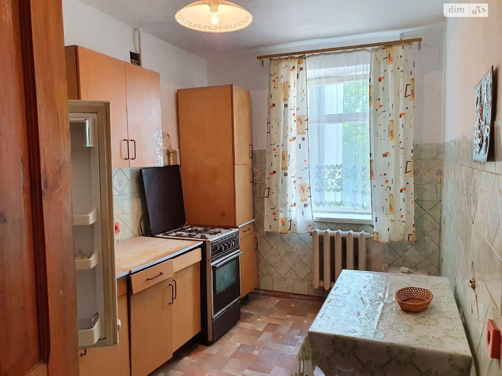 трехкомнатная квартира в Ровно, район Центр, на ул. Мицкевича 11 в аренду на долгий срок помесячно фото 1 трехкомнатная квартира в Ровно, район Центр, на ул. Мицкевича 11 в аренду на долгий срок помесячно фото 1